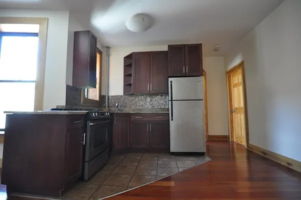 Rented by Bohemia Realty Group | media 19