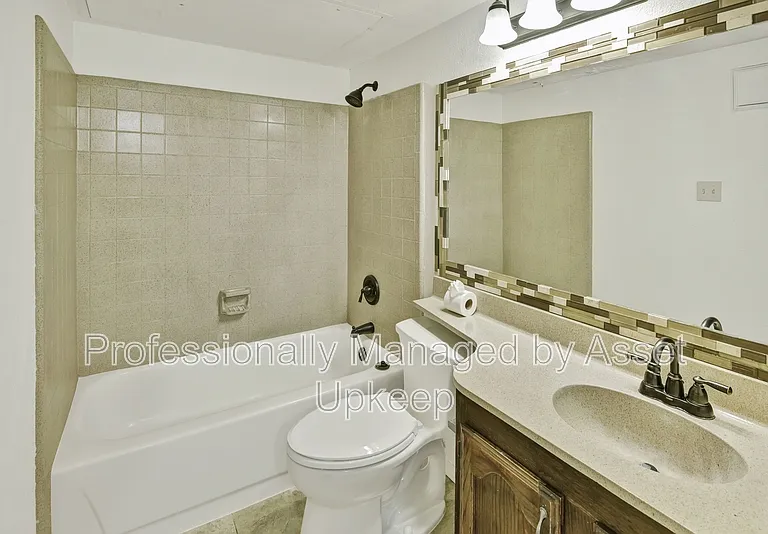 1306 Clearview Dr — Photo 14