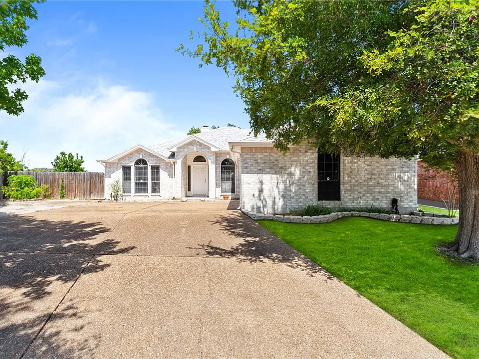 6234 Jessica Dr
