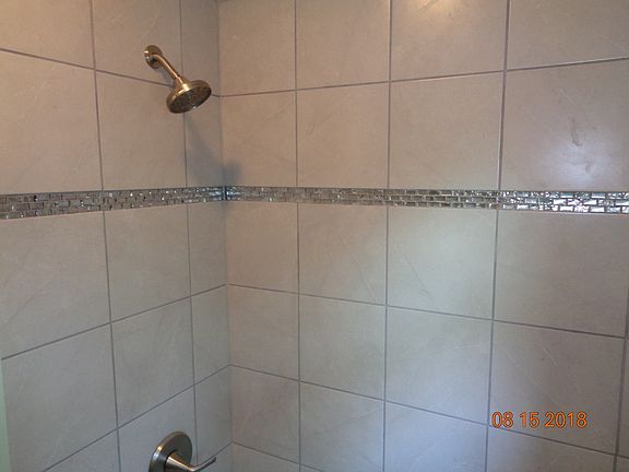 1st Floor Bathroom
