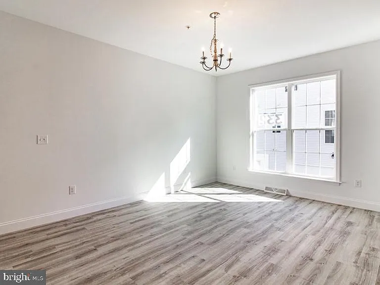 3251 Mateer Ln — Photo 15