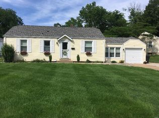 936 Westglen Dr, Saint Louis, MO