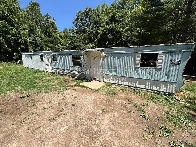 51 White Pine Dr — Photo 1