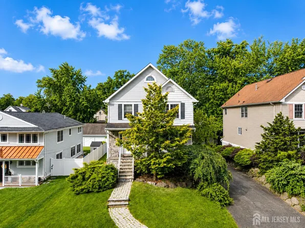 812 Columbus Ave, Westfield, NJ 07090