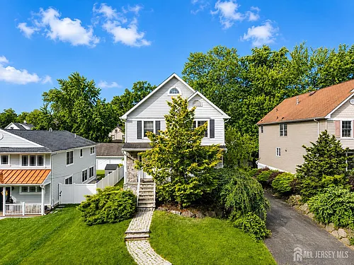 812 Columbus Ave Photo 1