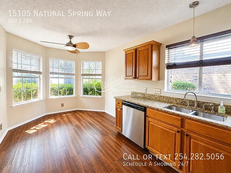 15105 Natural Spring Way — Photo 5
