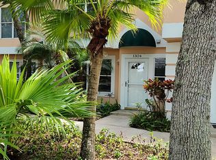 1304 Coral Park Ln, Vero Beach, FL 32963