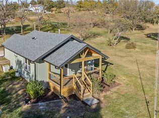 28778 W 319th St, Paola, KS 66071