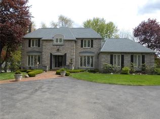 39 Greylock Rdg, Pittsford, NY 14534