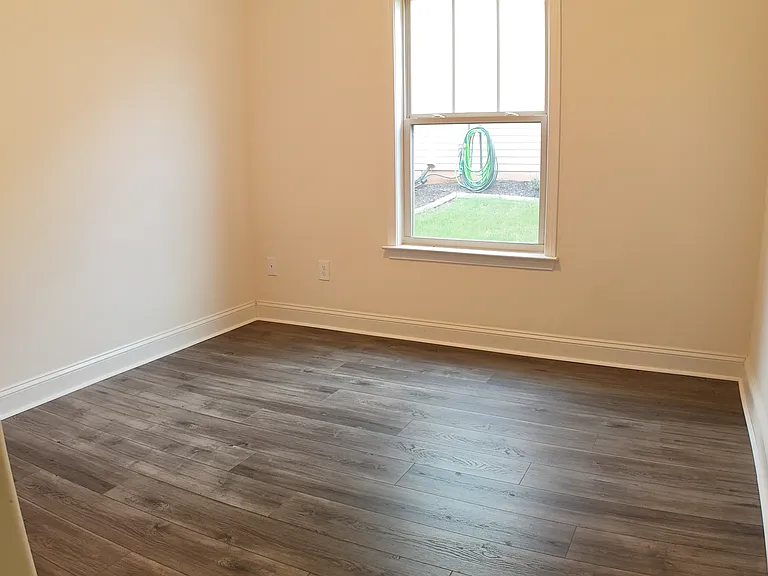 715 Corley Way — Photo 16