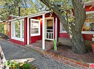 21042 Entrada Rd, Topanga, CA 90290