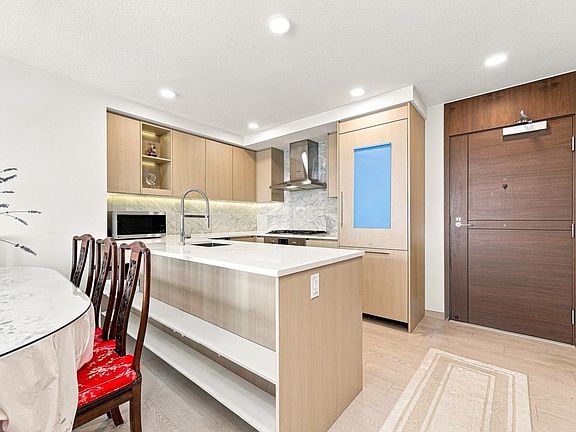 3rd image of 3300 Ketcheson Rd #1206