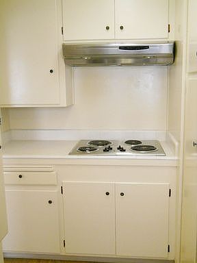 5th image of 4655 Lamont St APT 303