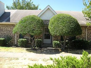 4 W Mountain Creek Dr #29, Grand Prairie, TX 75052