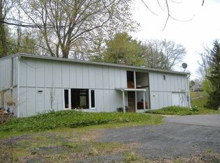 70 Potter Hill Rd, Saugerties, NY 12477