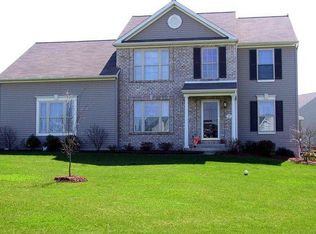 200 White Oak Dr, Oxford, PA 19363