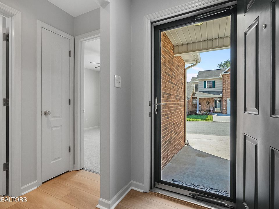 7058 La Christa Way, Knoxville, TN 37921 | Zillow