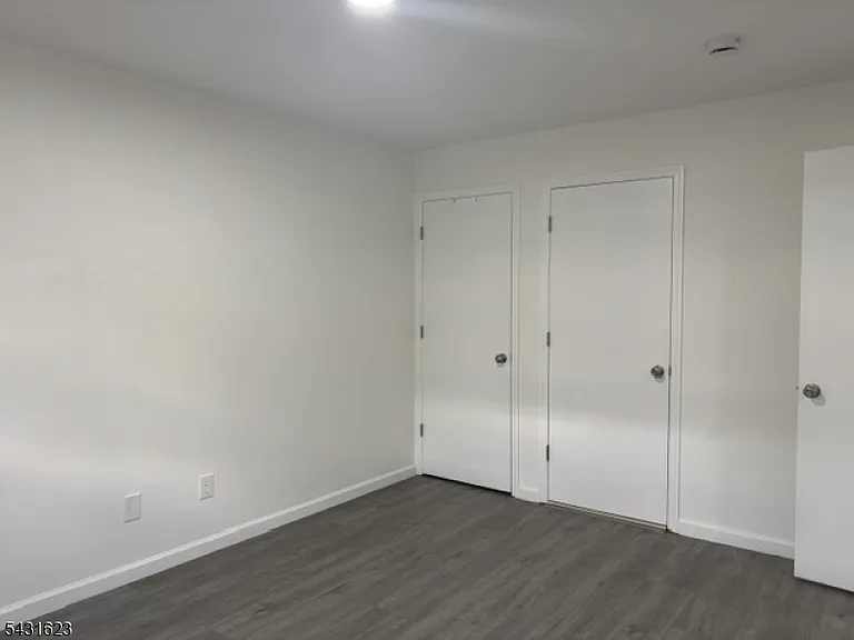 392 College Dr — Photo 12
