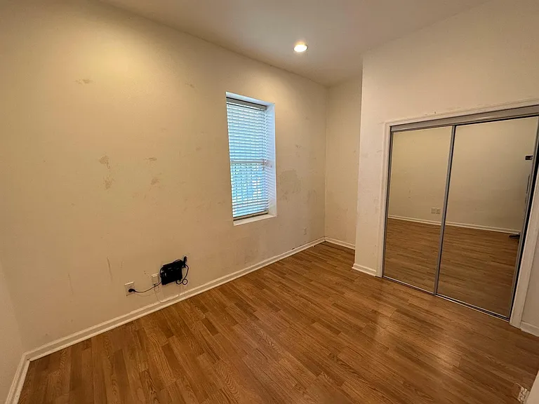 2600 Wilder St — Photo 4