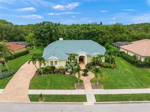 8452 Eagle Preserve Way, Sarasota, FL 34241