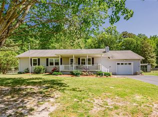 14068 Bowling Green Rd, Windsor, VA 23487