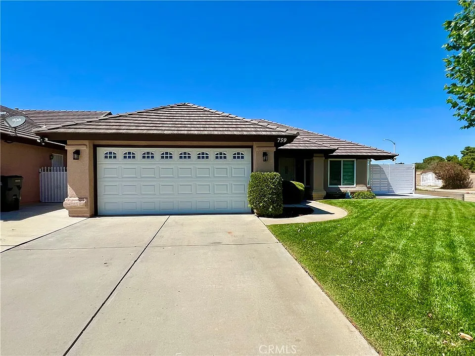 759 E Avenue J6