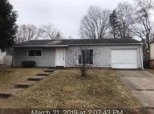 3731 Eastmont Dr, South Bend, IN 46628