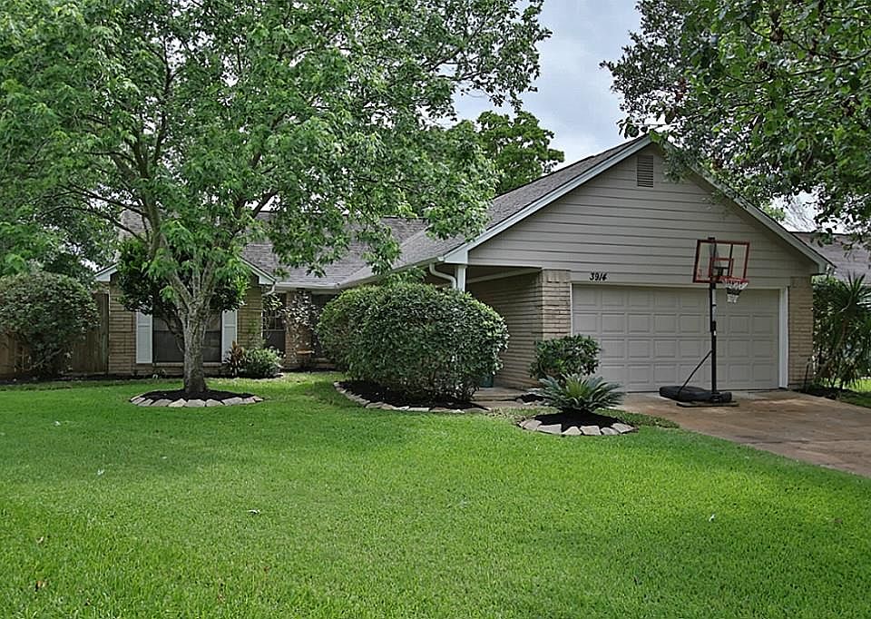 1st image of 3914 Flintrock Ct