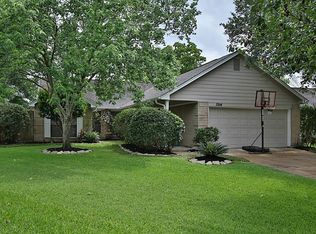 3914 Flintrock Ct, Sugar Land, TX 77479