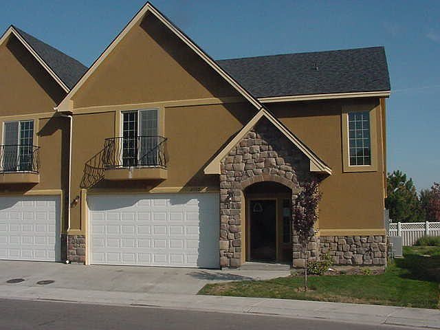 1st image of 2532 White Tail Ct