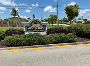 2323 SE 28th St, Cape Coral, FL 33904