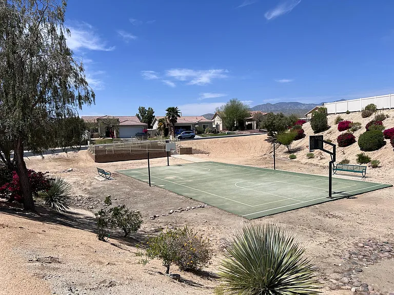 8533 Rockies Ave — Photo 21
