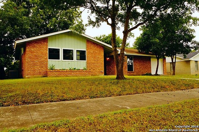 1st image of 4906 Seabreeze Dr