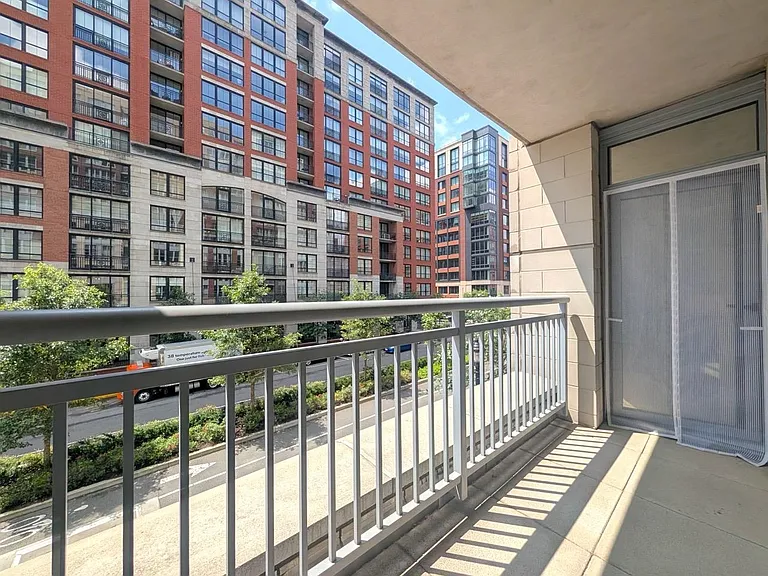 1125 Maxwell Ln #206 — Photo 12