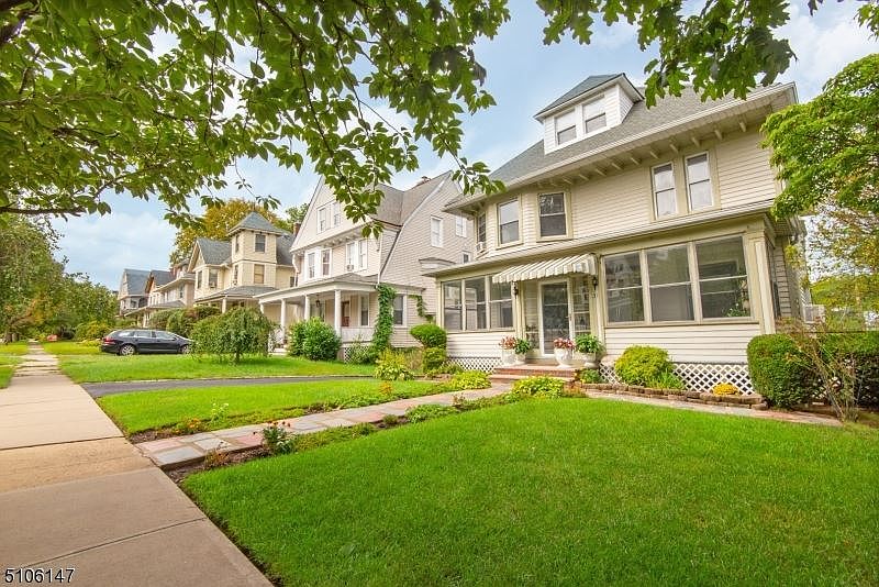 1st image of 31 Fairview Ave