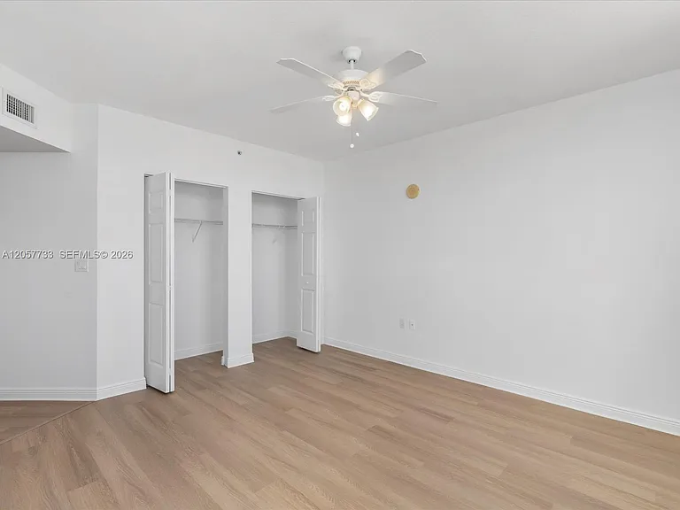1745 E Hallandale Beach Blvd #2007W — Photo 28