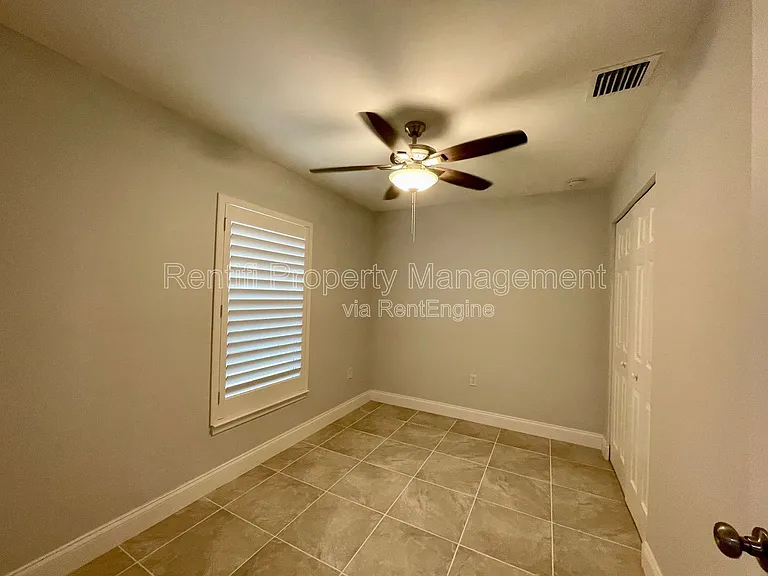 1535 Argosy Rd — Photo 7