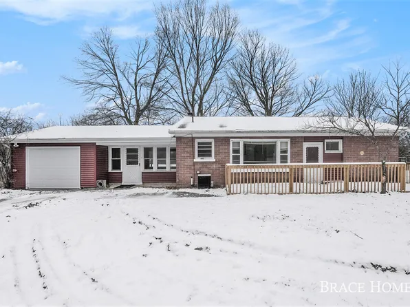 1818 Perkins Ave NE, Grand Rapids, MI 49505