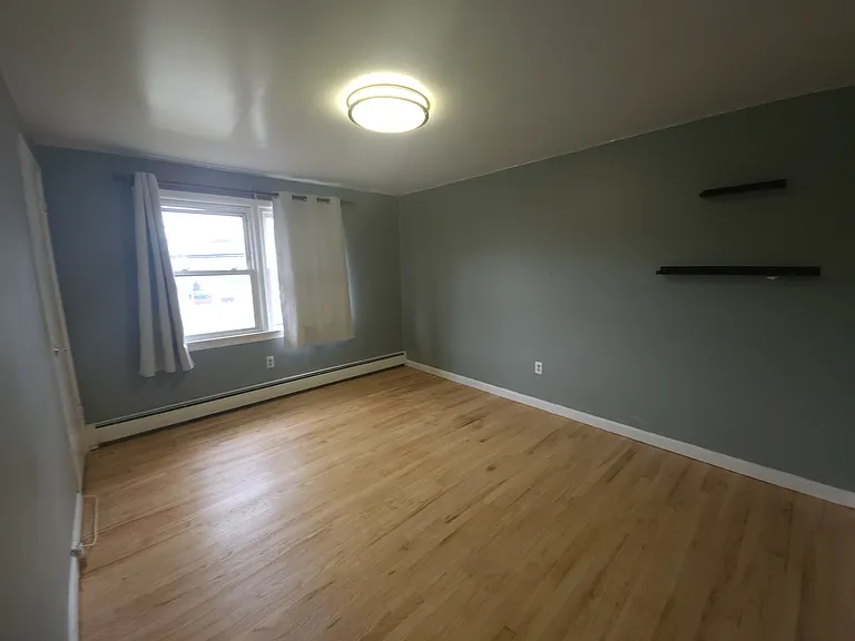 50 Hepburn Rd — Photo 16