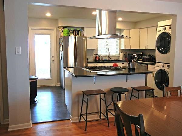 Dining Room/ Kitchen