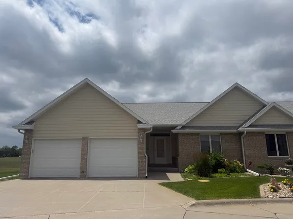 2804 W 35th St Unit 2, Kearney, NE 68845