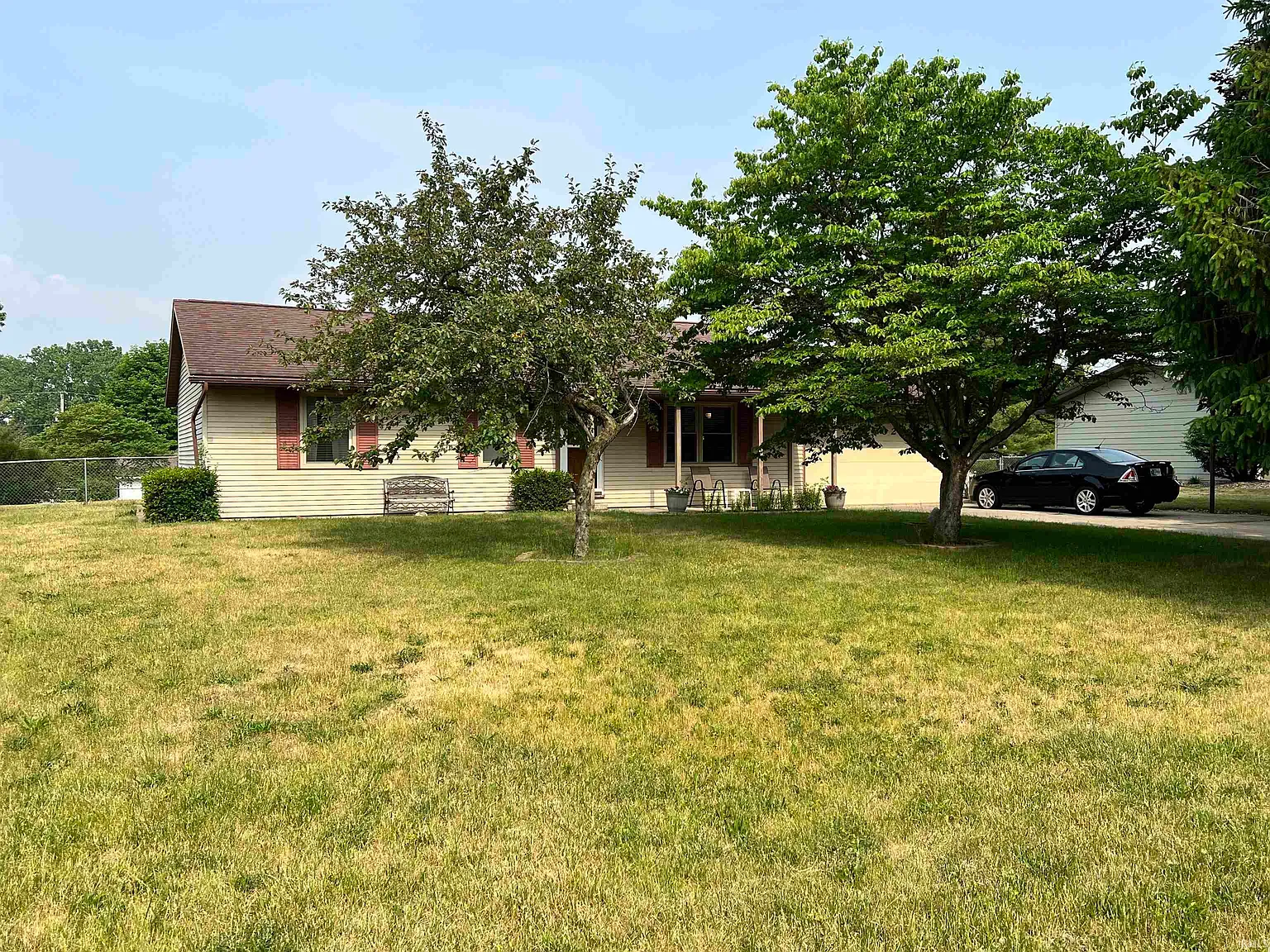 2802 Jean St photo 1
