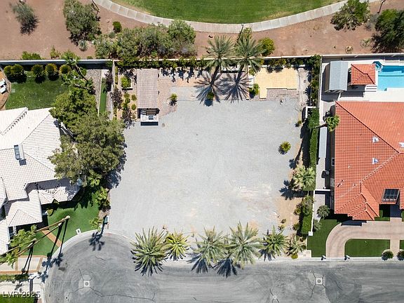 3rd image of 1454 Danyelle Ct