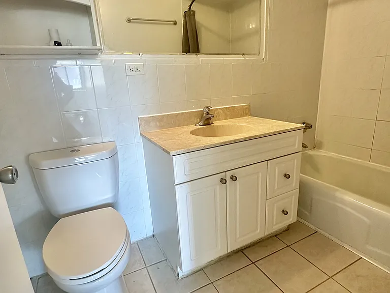 6325 N Sheridan Rd #505 — Photo 11