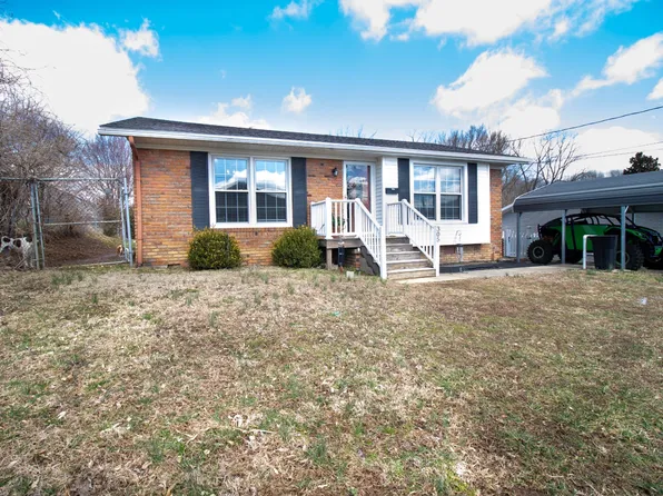 305 E 8th St, Beaver Dam, KY 42320