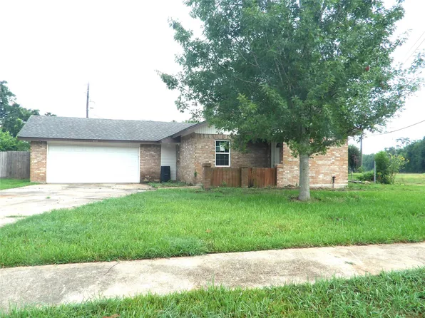 217 Sugar Cane Trce, Lake Jackson, TX 77566