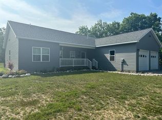15621 E 638th Hwy, Presque Isle, MI 49777