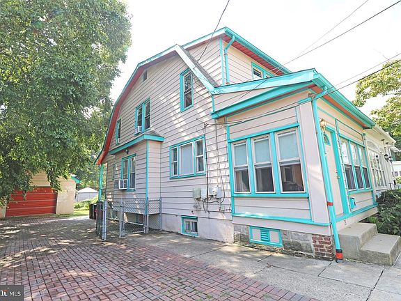 3rd image of 73 N Ridgeway Ave