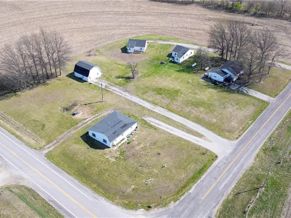 19004 State Hwy E, Pattonsburg, MO 64670