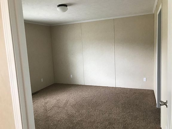5th image of 1320 Roslyn Dr #50